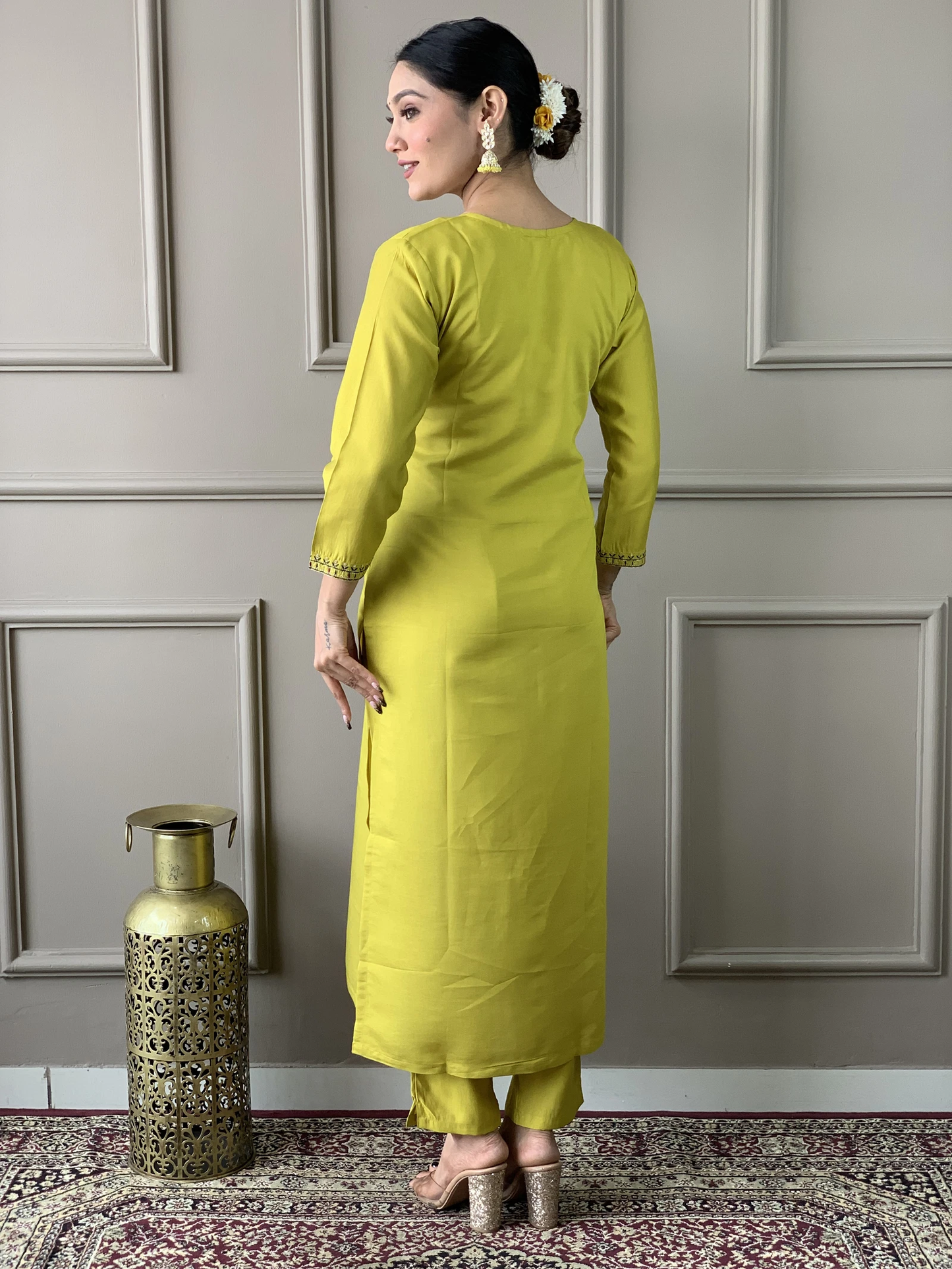 Amazing Viscose Chanderi Party Wear Embroidered Kurti Pant With Dupatta Set