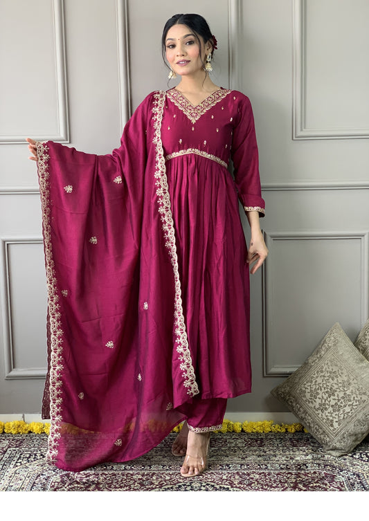 Women Printed and Embroidered Viscose Rayon kurta set with Bottom & Dupatta