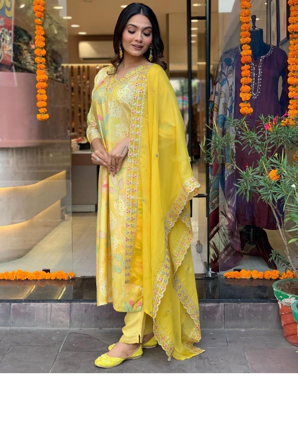 Embroided Yellow Kurta set with Knee Bottom Pant and Border Dupatta